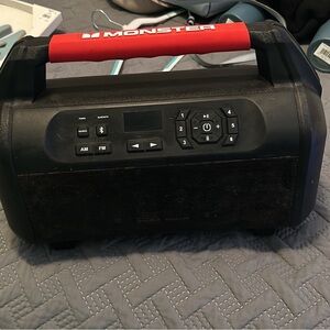 Monster Radio! Works fine. Doesn’t come with a charger! Just needs a C-Charger